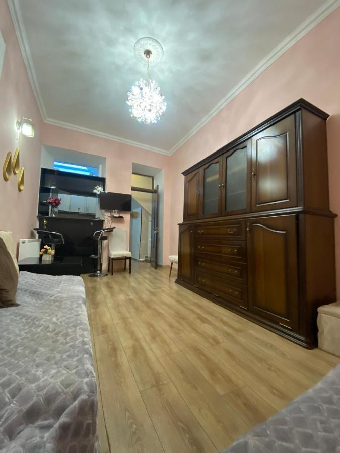 Honey Apartment Тбілісі Екстер'єр фото