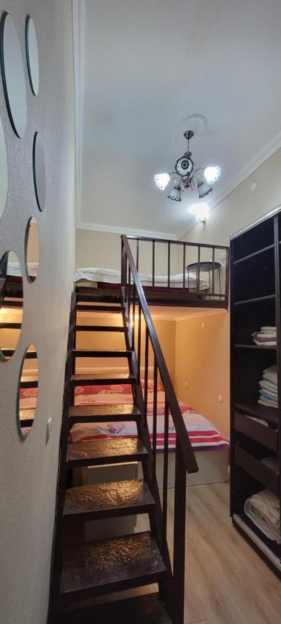 Honey Apartment Тбілісі Екстер'єр фото