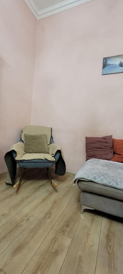 Honey Apartment Тбілісі Екстер'єр фото